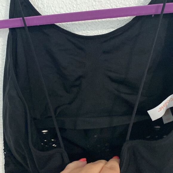 Colsie-black long line laser cut out lounge Bra- Size XL - Picture 4 of 6